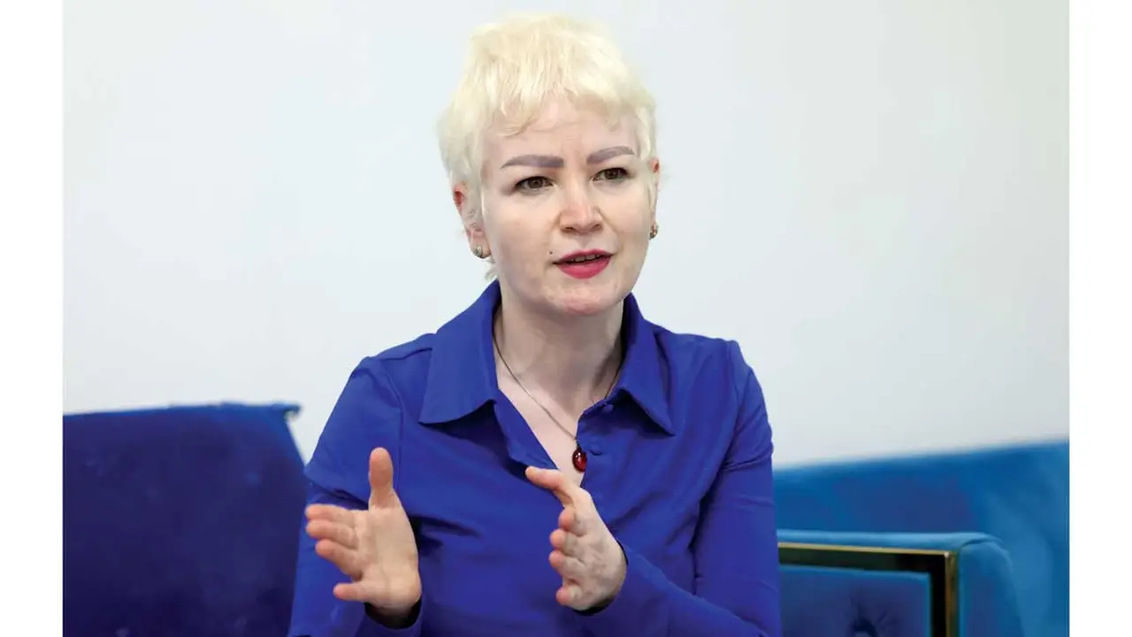 من معركة السرطان إلى التخرج.. «نسمة» تحقق امتياز مع مرتبة الشرف